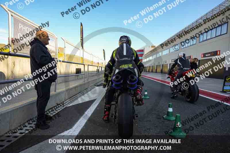 cadwell no limits trackday;cadwell park;cadwell park photographs;cadwell trackday photographs;enduro digital images;event digital images;eventdigitalimages;navarra;no limits trackdays;peter wileman photography;racing digital images;trackday digital images;trackday photos